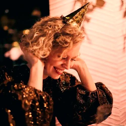 Boka Nyårsafton 2025 2026 hotellpaket på Clarion Hotel Sign i Stockholm